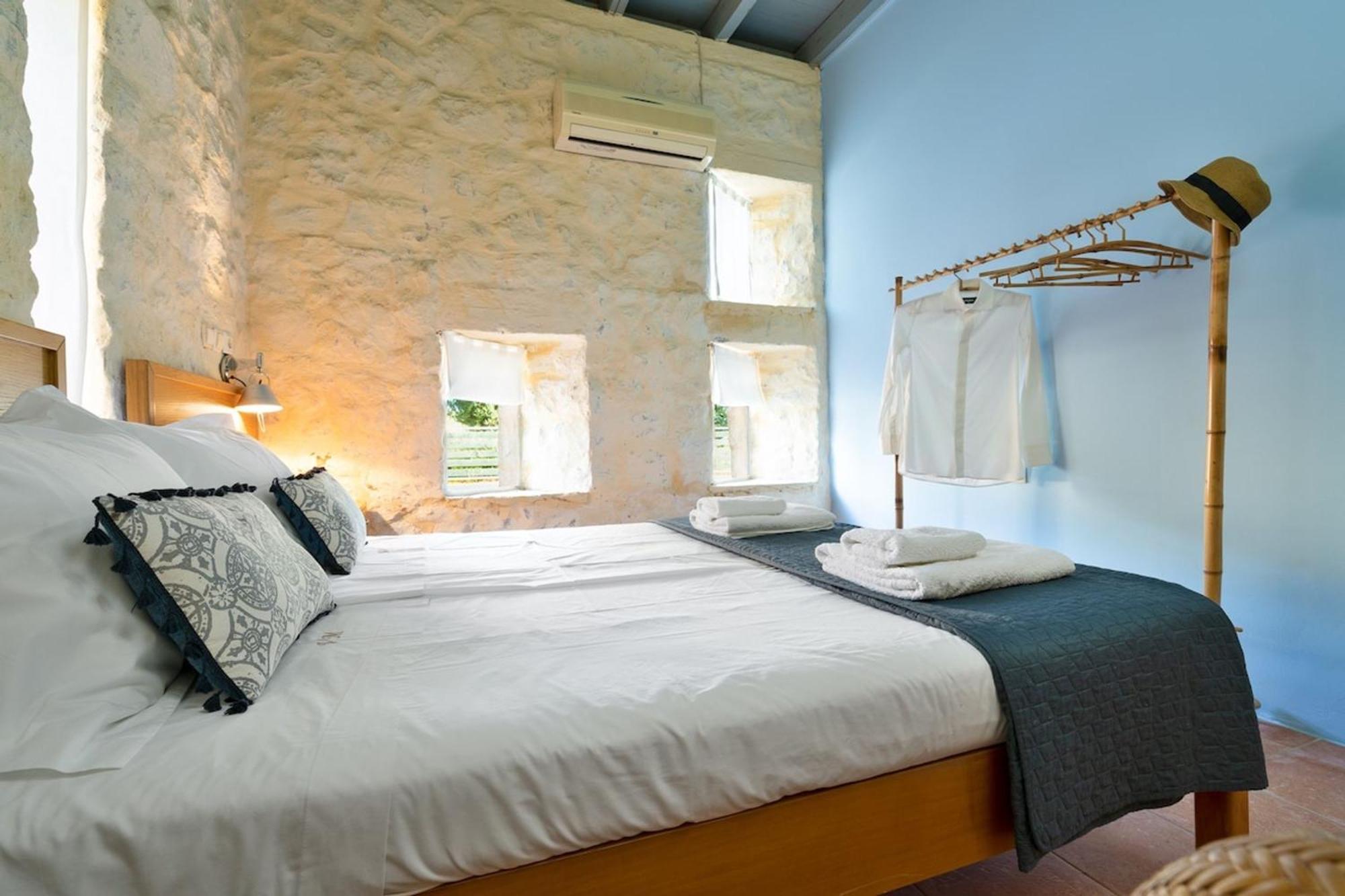Villa Mediterranea, With Heated Pool Livadia  Екстер'єр фото