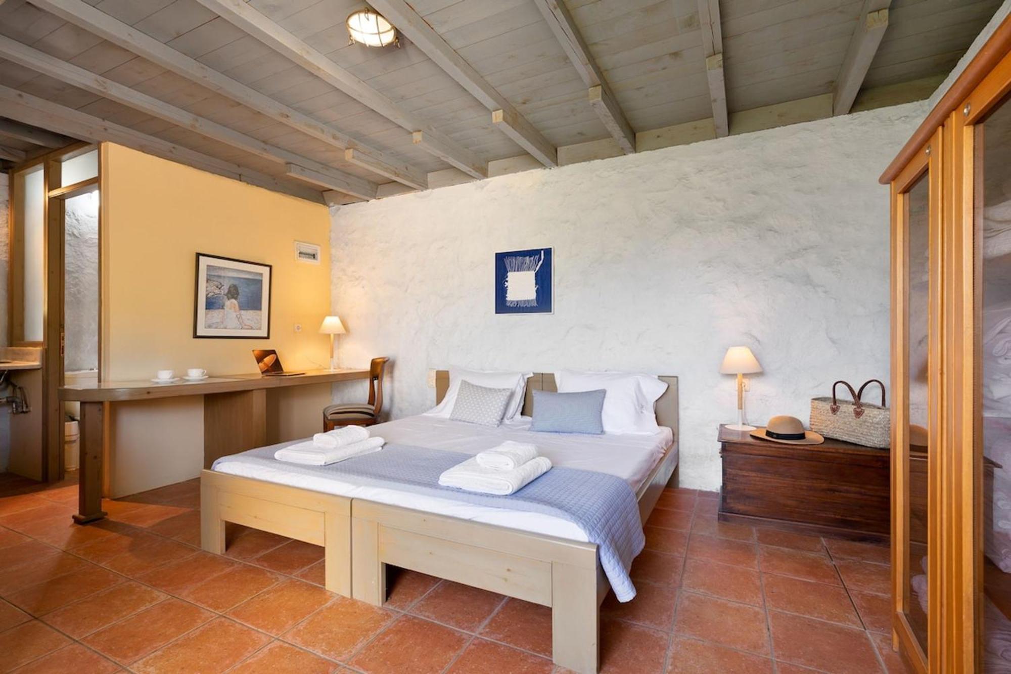 Villa Mediterranea, With Heated Pool Livadia  Екстер'єр фото