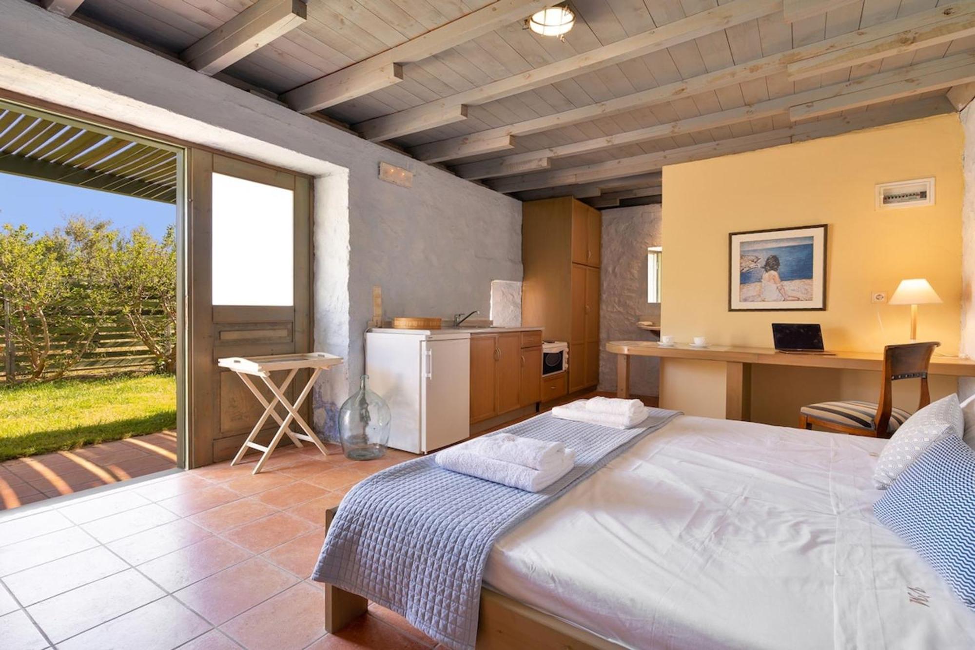 Villa Mediterranea, With Heated Pool Livadia  Екстер'єр фото